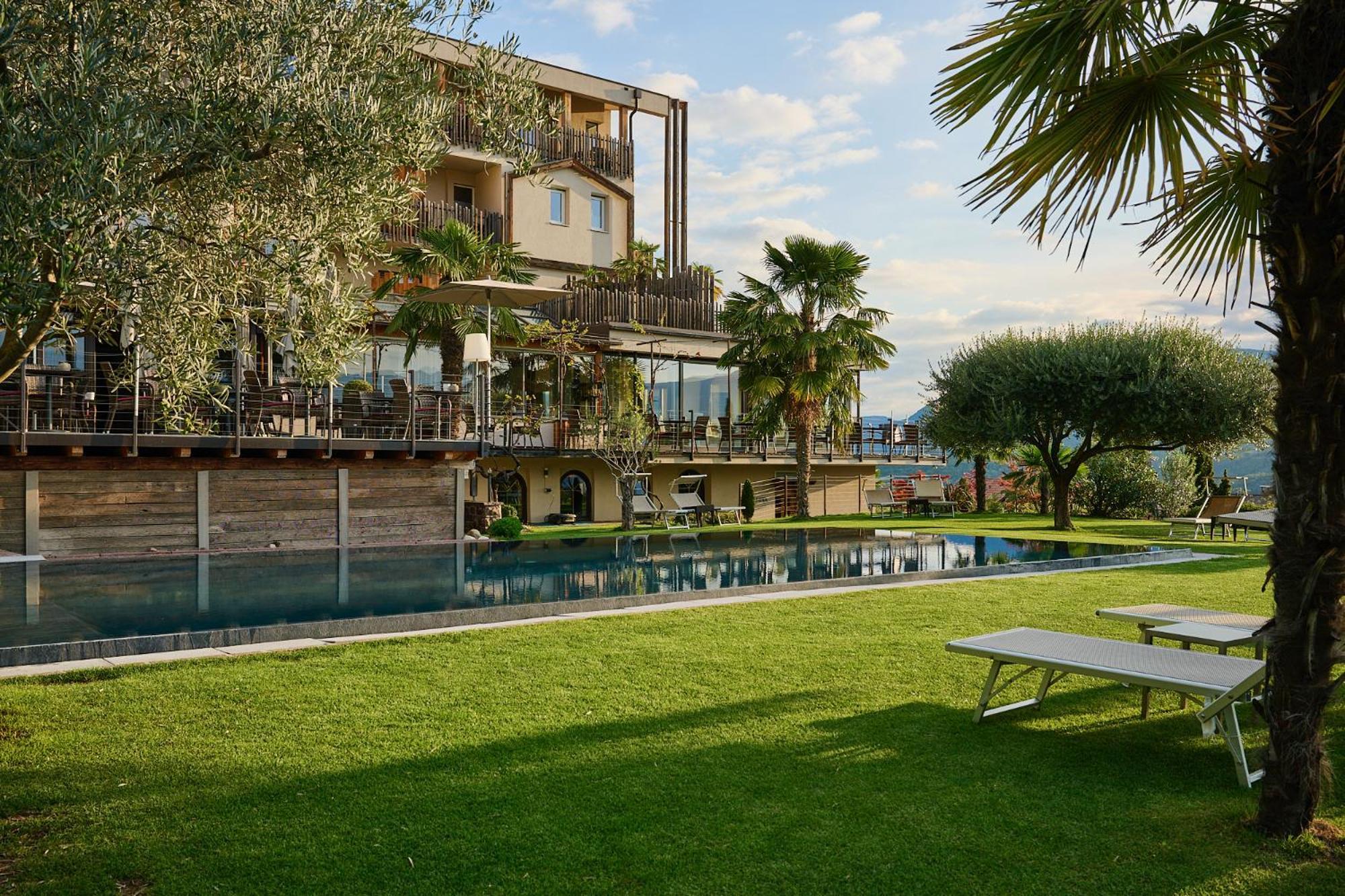 Das Panorama Designhotel Caldaro Εξωτερικό φωτογραφία